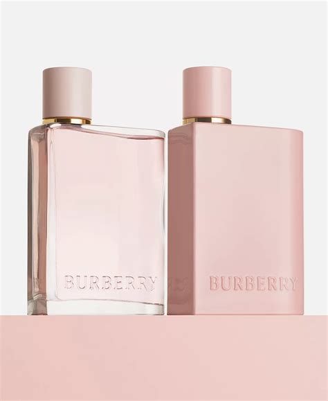 burberry her parfum green|burberry her vs elixir.